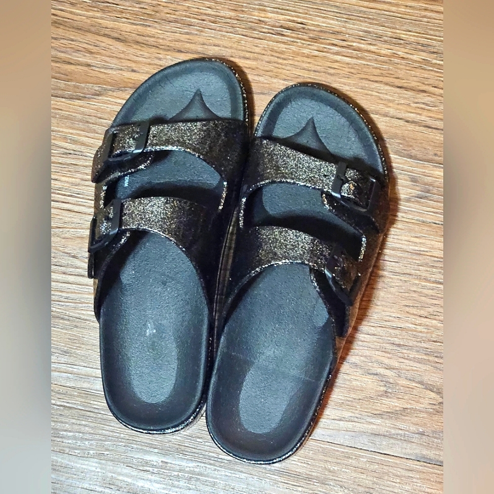 Girls Sandals Size 6